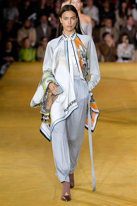 vogue burberry ss20